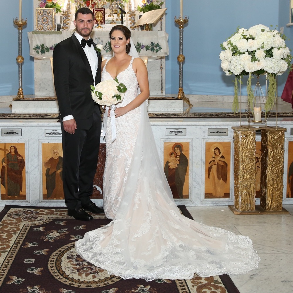 Berta style trumpet wedding dress